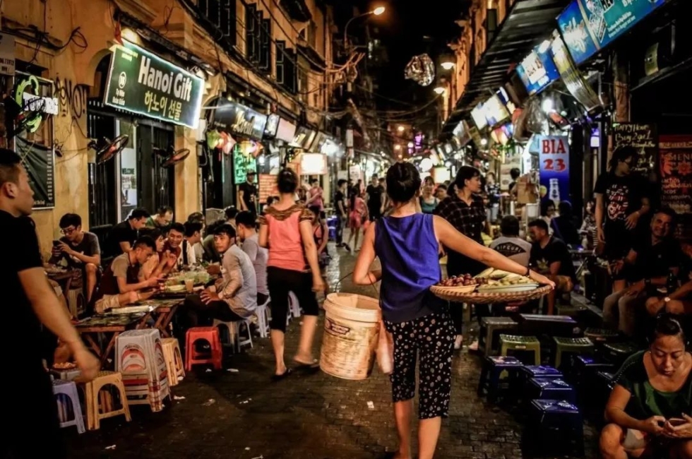 当初要用中国模式吊打越南的老板，都亏麻了缩略图AsiaECS